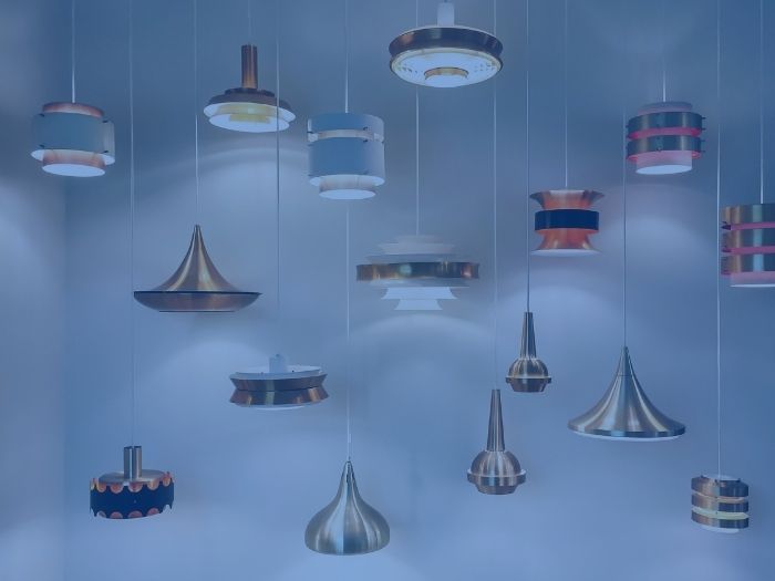 How to Pack Lamps & Lampshades for Moving