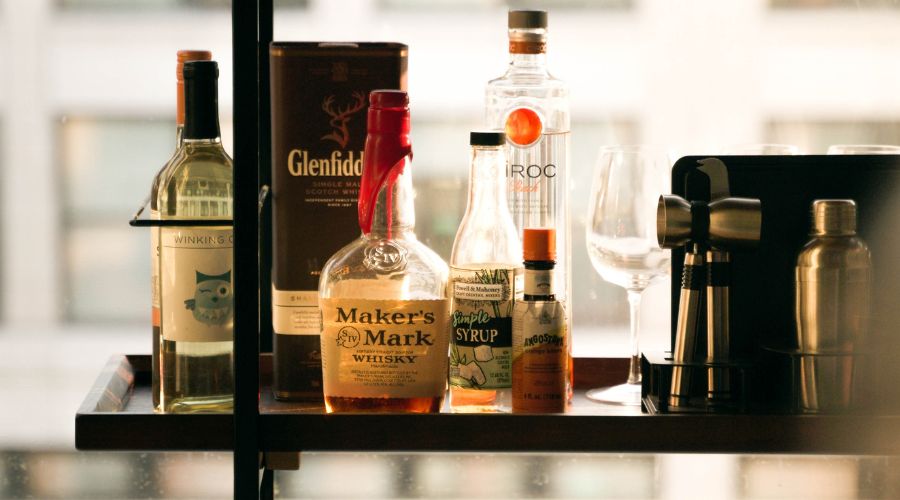 How to pack alcohol when moving house