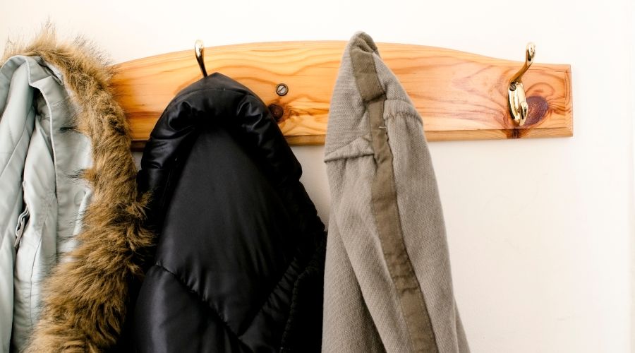 How to store winter coats