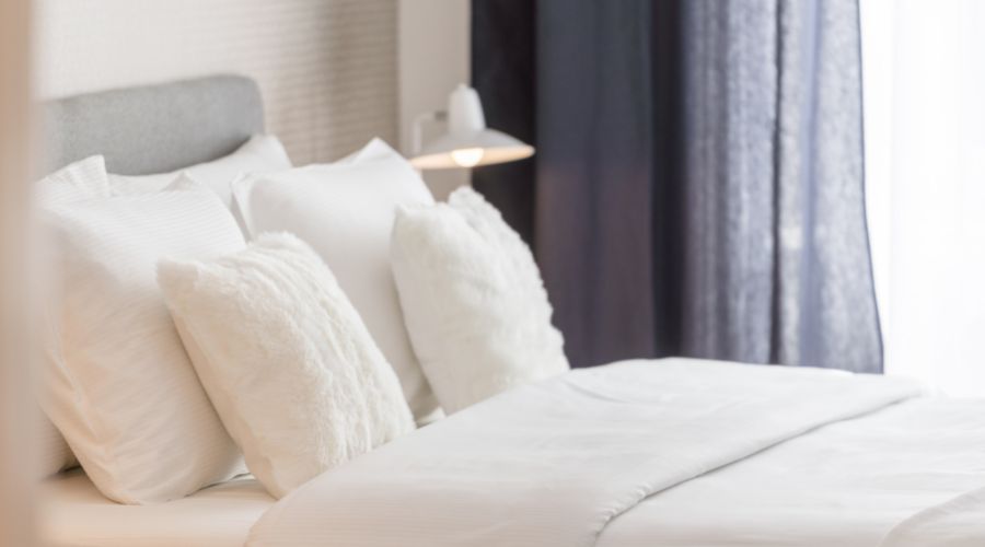 How to pack bedding for a move