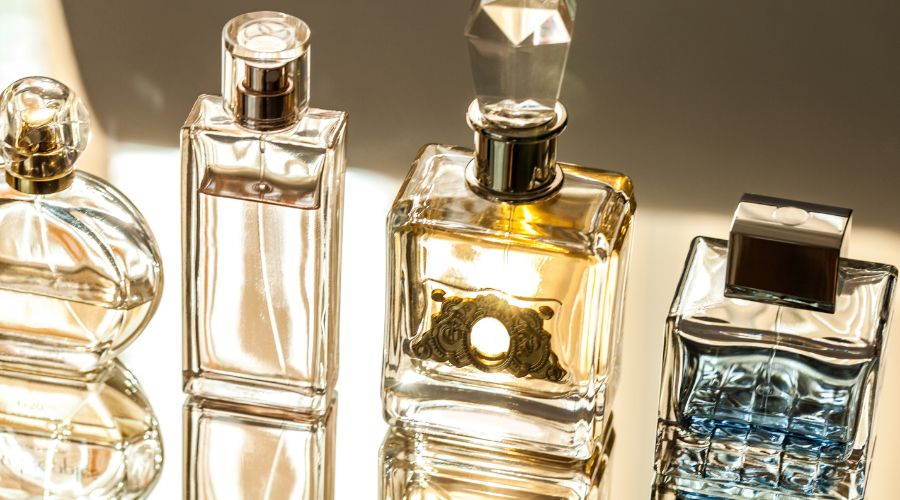 How to store perfume
