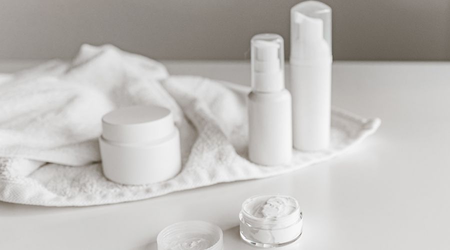 How to pack skincare for moving 