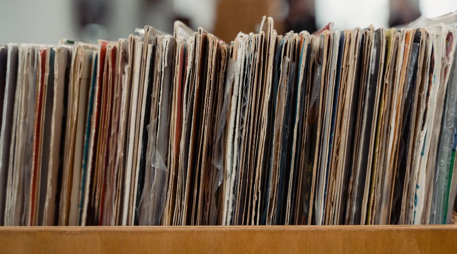 How to store vinyl records 