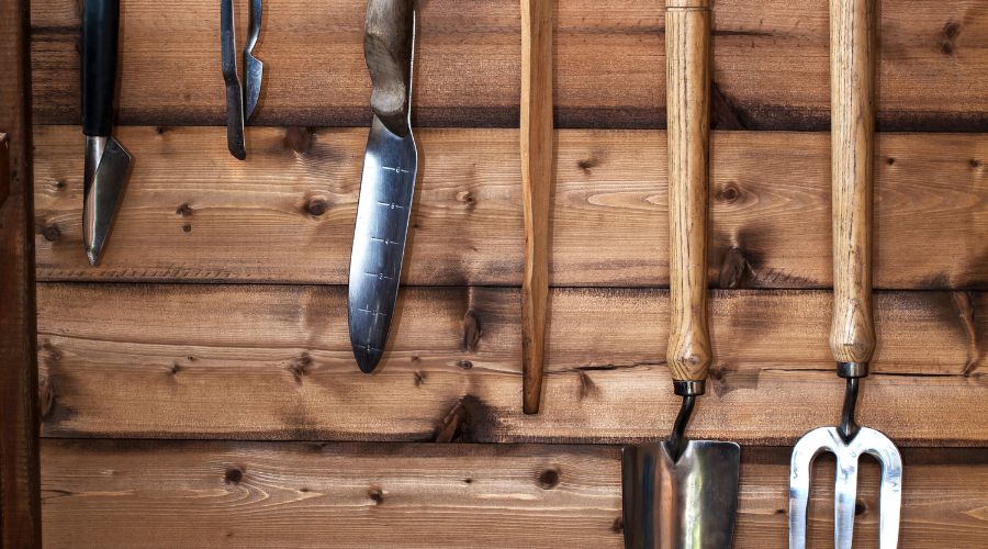 How to store your garden tools